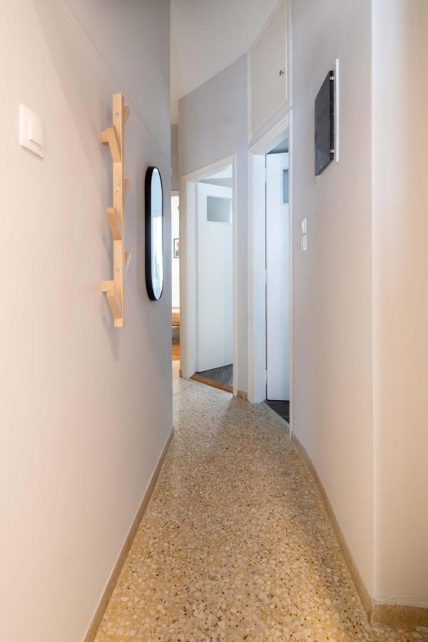 Aris123 By Smart Cozy Suites - Apartments In The Heart Of Athens - 5 Minutes From Metro - Available 24Hr Dış mekan fotoğraf