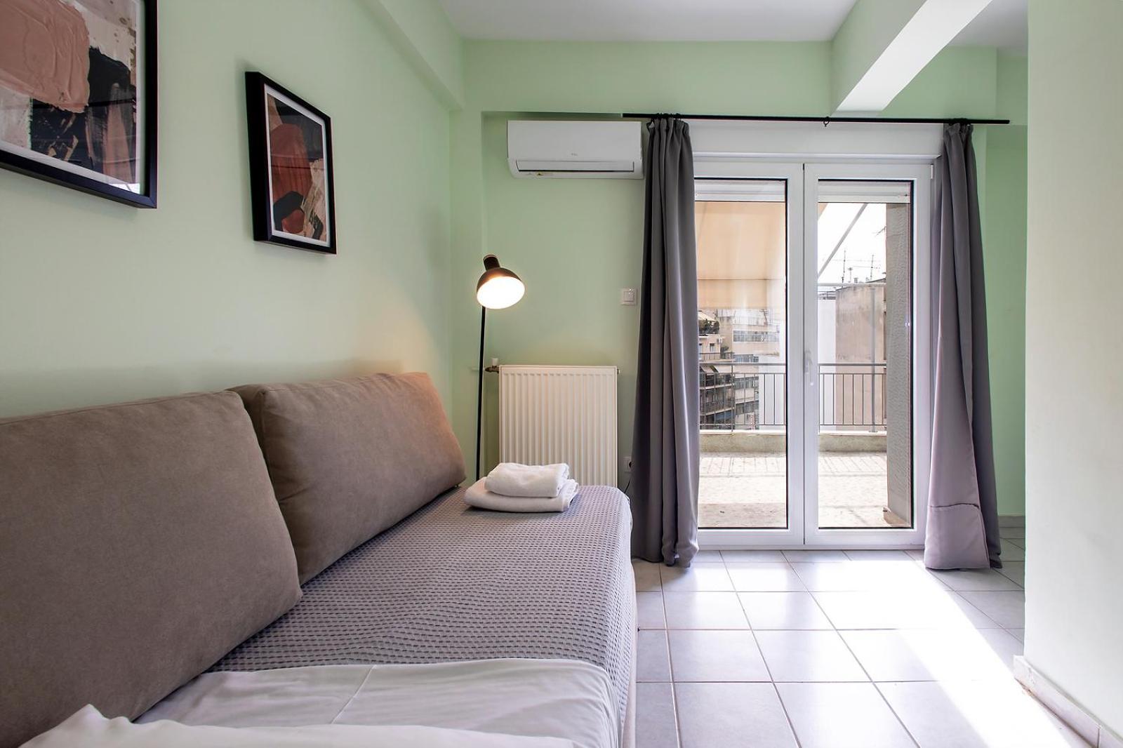 Aris123 By Smart Cozy Suites - Apartments In The Heart Of Athens - 5 Minutes From Metro - Available 24Hr Dış mekan fotoğraf