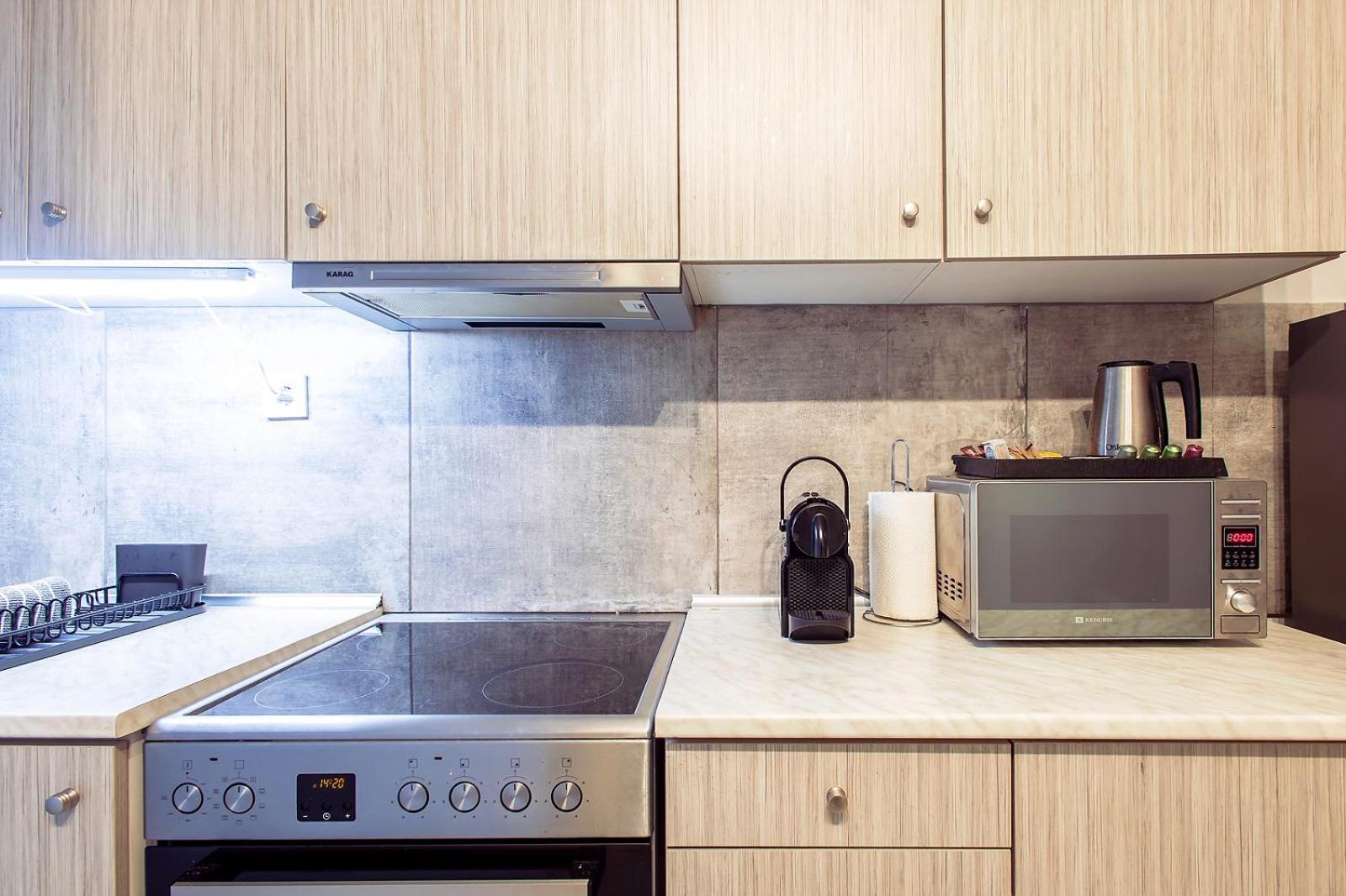 Aris123 By Smart Cozy Suites - Apartments In The Heart Of Athens - 5 Minutes From Metro - Available 24Hr Dış mekan fotoğraf