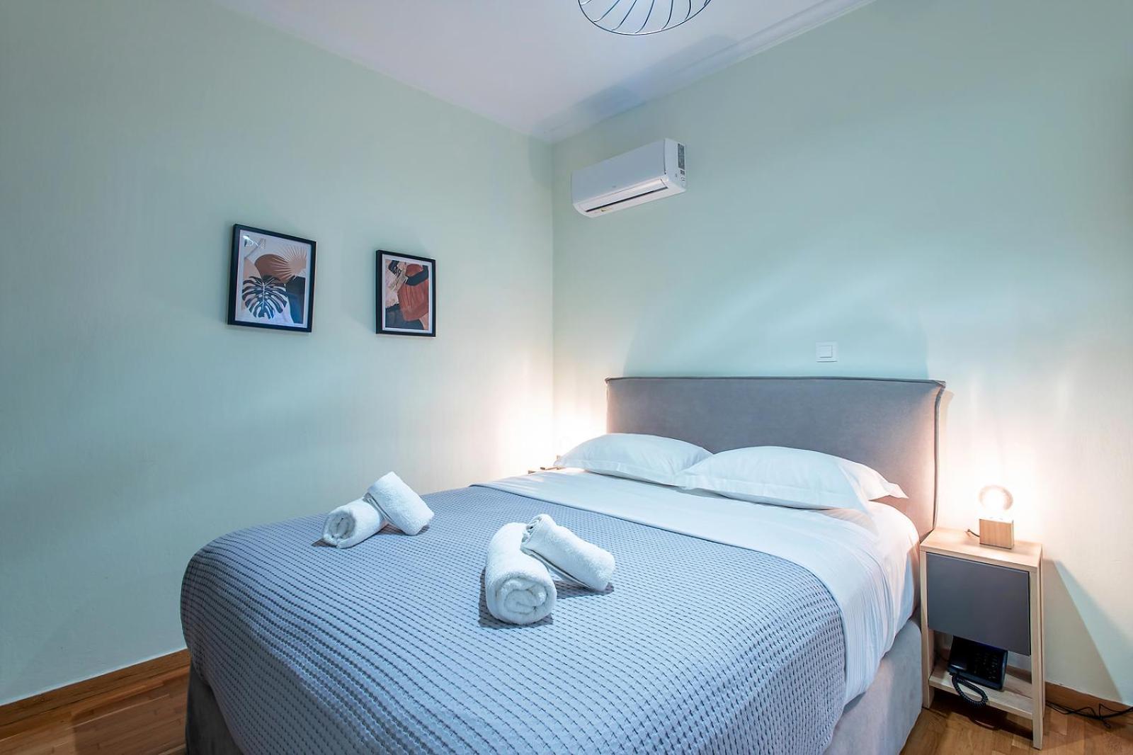Aris123 By Smart Cozy Suites - Apartments In The Heart Of Athens - 5 Minutes From Metro - Available 24Hr Dış mekan fotoğraf