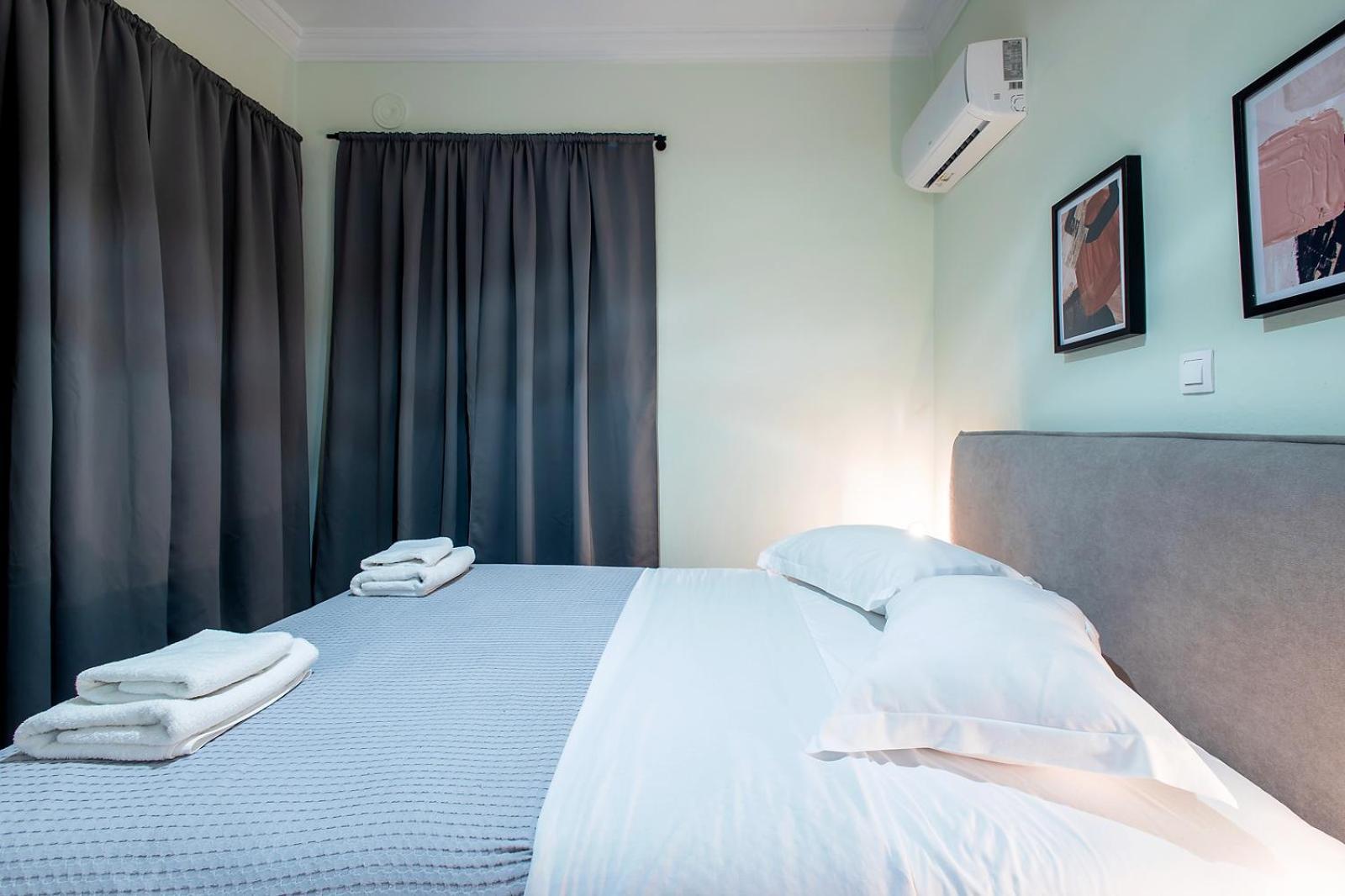 Aris123 By Smart Cozy Suites - Apartments In The Heart Of Athens - 5 Minutes From Metro - Available 24Hr Dış mekan fotoğraf